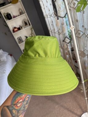 Urban outfitters Lime Green Bucket Hat - Lightweight Sun Hat